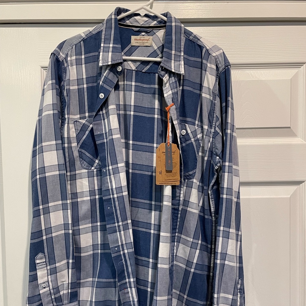 Weatherproof large casual button down long sleeve. Never worn brand new